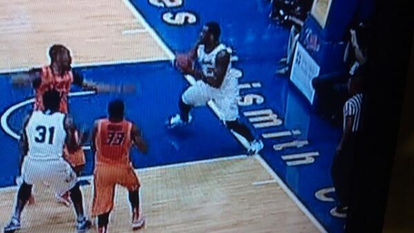 Bes5dxbimaanijt_medium